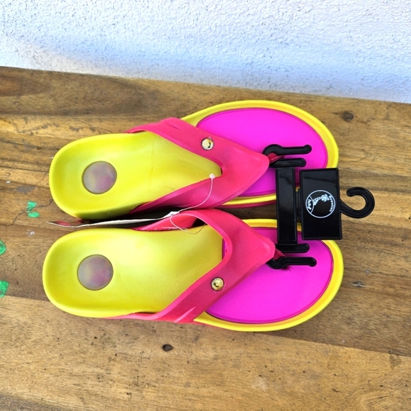 Hawaiian Jellys Shoes - Hawaiian Jellys Ultra Comfort Mango  Unisex  Sandals Women's Size 8